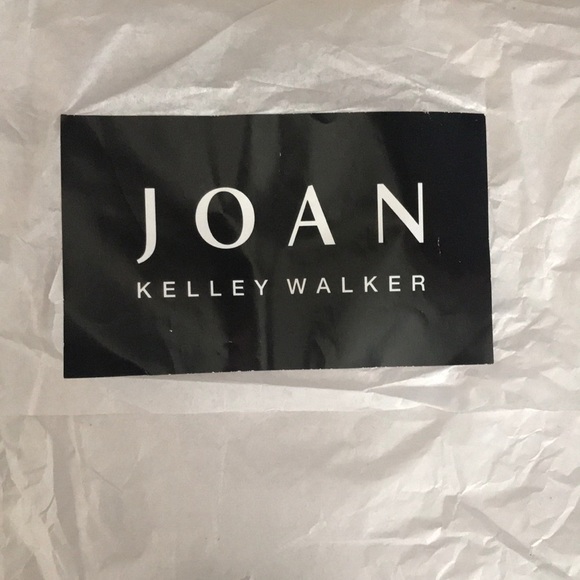 White Oversized Collared Button Down Shirt - Picture 8 of 8